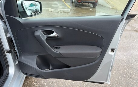 Volkswagen Polo VI (EU Market), 2016 год, 1 050 000 рублей, 13 фотография