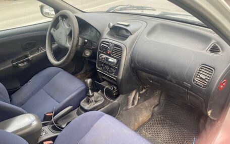 Mitsubishi Carisma I, 2003 год, 143 000 рублей, 5 фотография