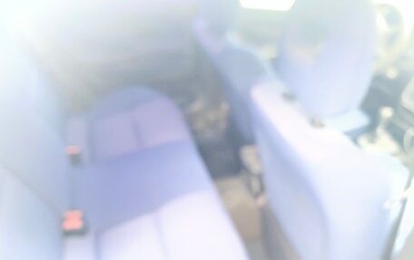 Mitsubishi Carisma I, 2003 год, 143 000 рублей, 6 фотография