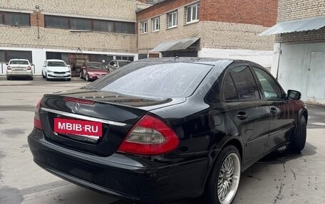 Mercedes-Benz E-Класс, 2008 год, 1 100 000 рублей, 5 фотография