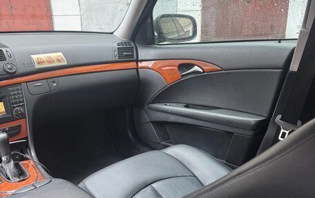 Mercedes-Benz E-Класс, 2008 год, 1 100 000 рублей, 11 фотография