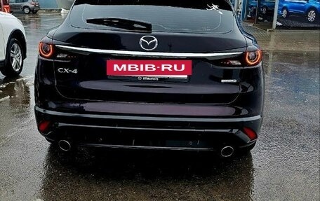 Mazda CX-4, 2022 год, 2 500 000 рублей, 3 фотография