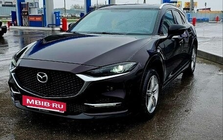 Mazda CX-4, 2022 год, 2 500 000 рублей, 5 фотография