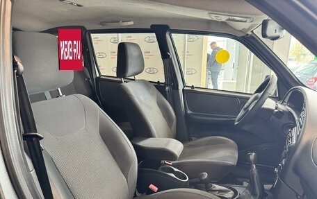 Chevrolet Niva I рестайлинг, 2019 год, 890 000 рублей, 11 фотография