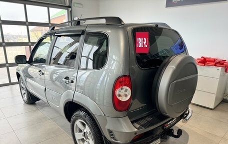 Chevrolet Niva I рестайлинг, 2019 год, 890 000 рублей, 6 фотография