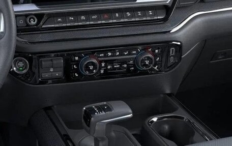 Chevrolet Silverado, 2026 год, 10 472 000 рублей, 12 фотография