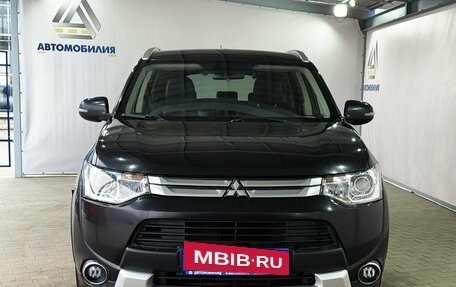 Mitsubishi Outlander III рестайлинг 3, 2014 год, 1 249 000 рублей, 8 фотография