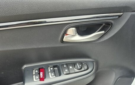 KIA Rio IV, 2018 год, 1 599 000 рублей, 11 фотография