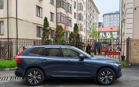 Volvo XC60 II, 2021 год, 4 300 000 рублей, 2 фотография
