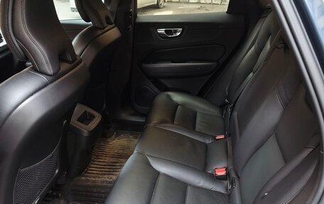 Volvo XC60 II, 2021 год, 4 300 000 рублей, 7 фотография