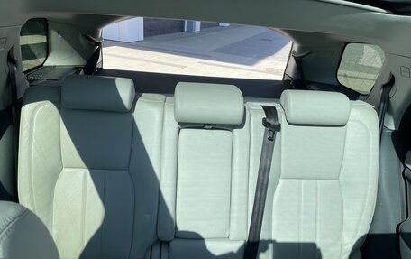 Land Rover Discovery Sport I рестайлинг, 2015 год, 2 950 000 рублей, 27 фотография