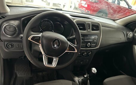 Renault Logan II, 2021 год, 1 025 000 рублей, 18 фотография