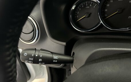 Renault Logan II, 2021 год, 1 025 000 рублей, 19 фотография