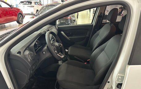 Renault Logan II, 2021 год, 1 025 000 рублей, 15 фотография