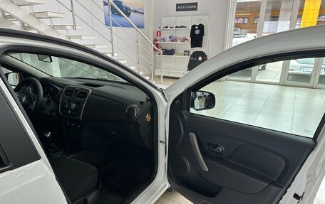 Renault Logan II, 2021 год, 1 025 000 рублей, 29 фотография