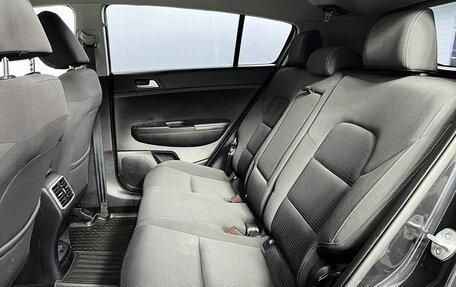 KIA Sportage IV рестайлинг, 2017 год, 2 000 000 рублей, 20 фотография