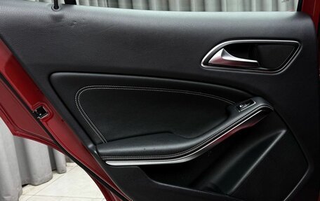 Mercedes-Benz GLA, 2014 год, 1 999 000 рублей, 27 фотография