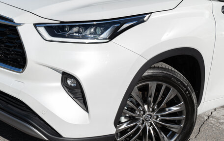 Toyota Highlander, 2025 год, 5 890 000 рублей, 2 фотография