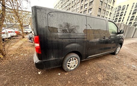 Peugeot Traveller I, 2021 год, 2 420 000 рублей, 4 фотография