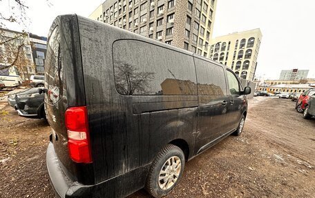 Peugeot Traveller I, 2021 год, 2 420 000 рублей, 5 фотография