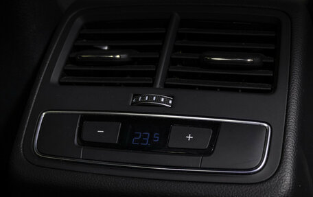 Audi A4, 2016 год, 1 999 000 рублей, 18 фотография