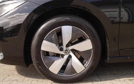 Volkswagen Passat, 2025 год, 3 547 098 рублей, 19 фотография
