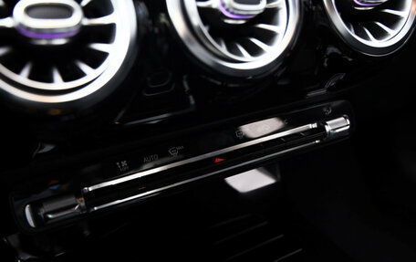 Mercedes-Benz CLA, 2020 год, 3 780 000 рублей, 12 фотография