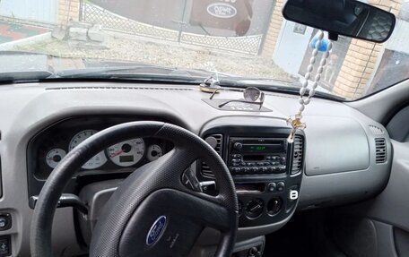 Ford Escape II, 2002 год, 420 000 рублей, 11 фотография