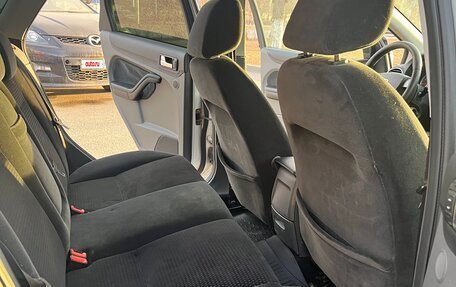 Ford Focus II рестайлинг, 2006 год, 580 000 рублей, 13 фотография