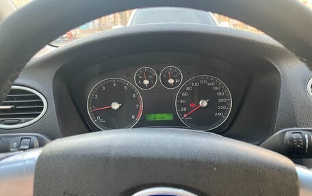 Ford Focus II рестайлинг, 2006 год, 580 000 рублей, 19 фотография