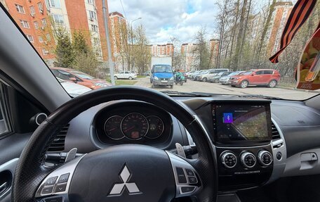 Mitsubishi Pajero Sport II рестайлинг, 2012 год, 1 500 000 рублей, 2 фотография