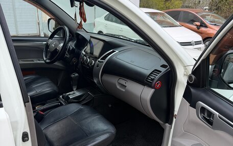 Mitsubishi Pajero Sport II рестайлинг, 2012 год, 1 500 000 рублей, 12 фотография