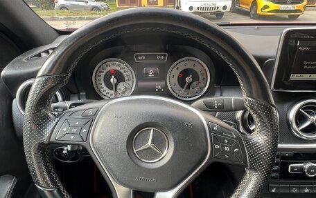 Mercedes-Benz A-Класс, 2015 год, 1 220 000 рублей, 5 фотография