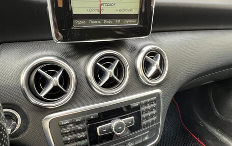 Mercedes-Benz A-Класс, 2015 год, 1 220 000 рублей, 7 фотография