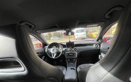 Mercedes-Benz A-Класс, 2015 год, 1 220 000 рублей, 9 фотография