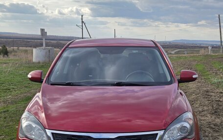 KIA cee'd I рестайлинг, 2011 год, 990 000 рублей, 3 фотография