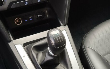 Hyundai Elantra VI рестайлинг, 2017 год, 1 219 000 рублей, 11 фотография