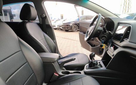 Hyundai Elantra VI рестайлинг, 2017 год, 1 219 000 рублей, 16 фотография