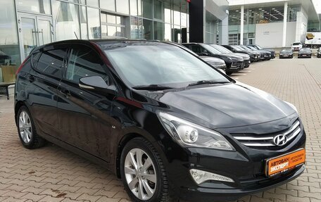 Hyundai Solaris II рестайлинг, 2014 год, 1 150 000 рублей, 3 фотография