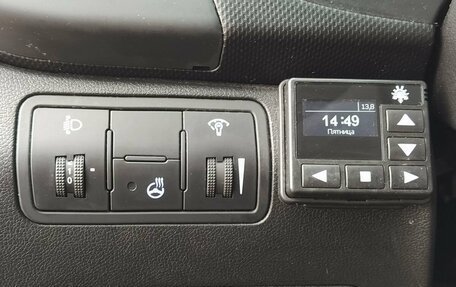 Hyundai Solaris II рестайлинг, 2014 год, 1 150 000 рублей, 9 фотография