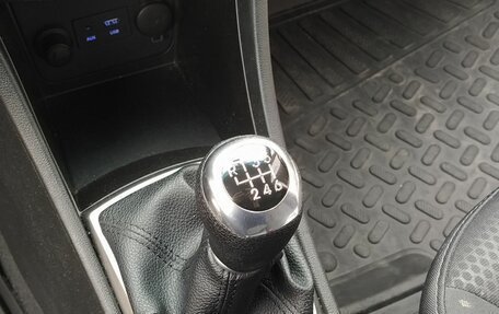 Hyundai Solaris II рестайлинг, 2014 год, 1 150 000 рублей, 21 фотография