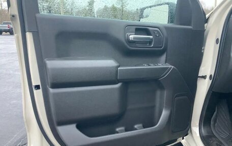 Chevrolet Silverado, 2026 год, 7 256 000 рублей, 19 фотография