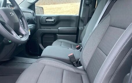 Chevrolet Silverado, 2026 год, 7 256 000 рублей, 20 фотография