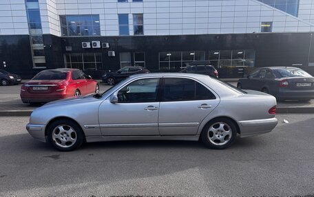 Mercedes-Benz E-Класс, 2000 год, 780 000 рублей, 7 фотография