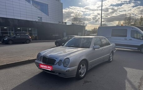Mercedes-Benz E-Класс, 2000 год, 780 000 рублей, 8 фотография