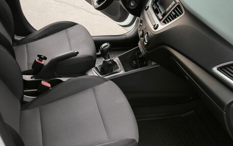 Hyundai Solaris II рестайлинг, 2017 год, 1 050 000 рублей, 12 фотография