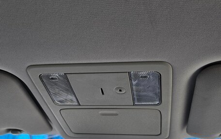 Nissan Tiida, 2005 год, 560 000 рублей, 6 фотография