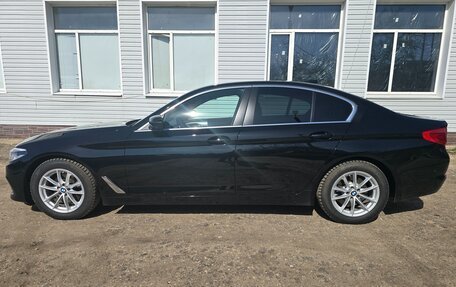 BMW 5 серия, 2019 год, 3 555 000 рублей, 8 фотография