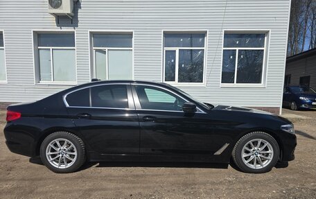 BMW 5 серия, 2019 год, 3 555 000 рублей, 7 фотография