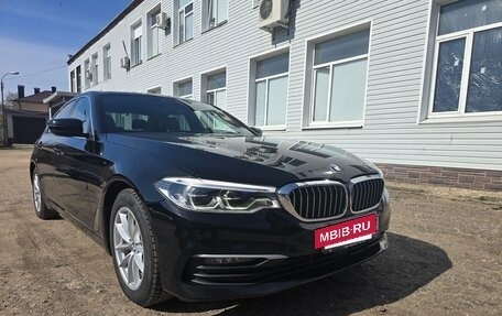 BMW 5 серия, 2019 год, 3 555 000 рублей, 3 фотография